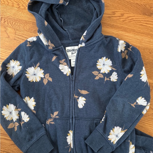 Matching Hoodie and Joggers - Picture 2 of 5